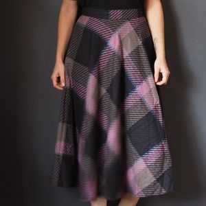 UNQ PLAID VTG WOOL BLEND SKIRT